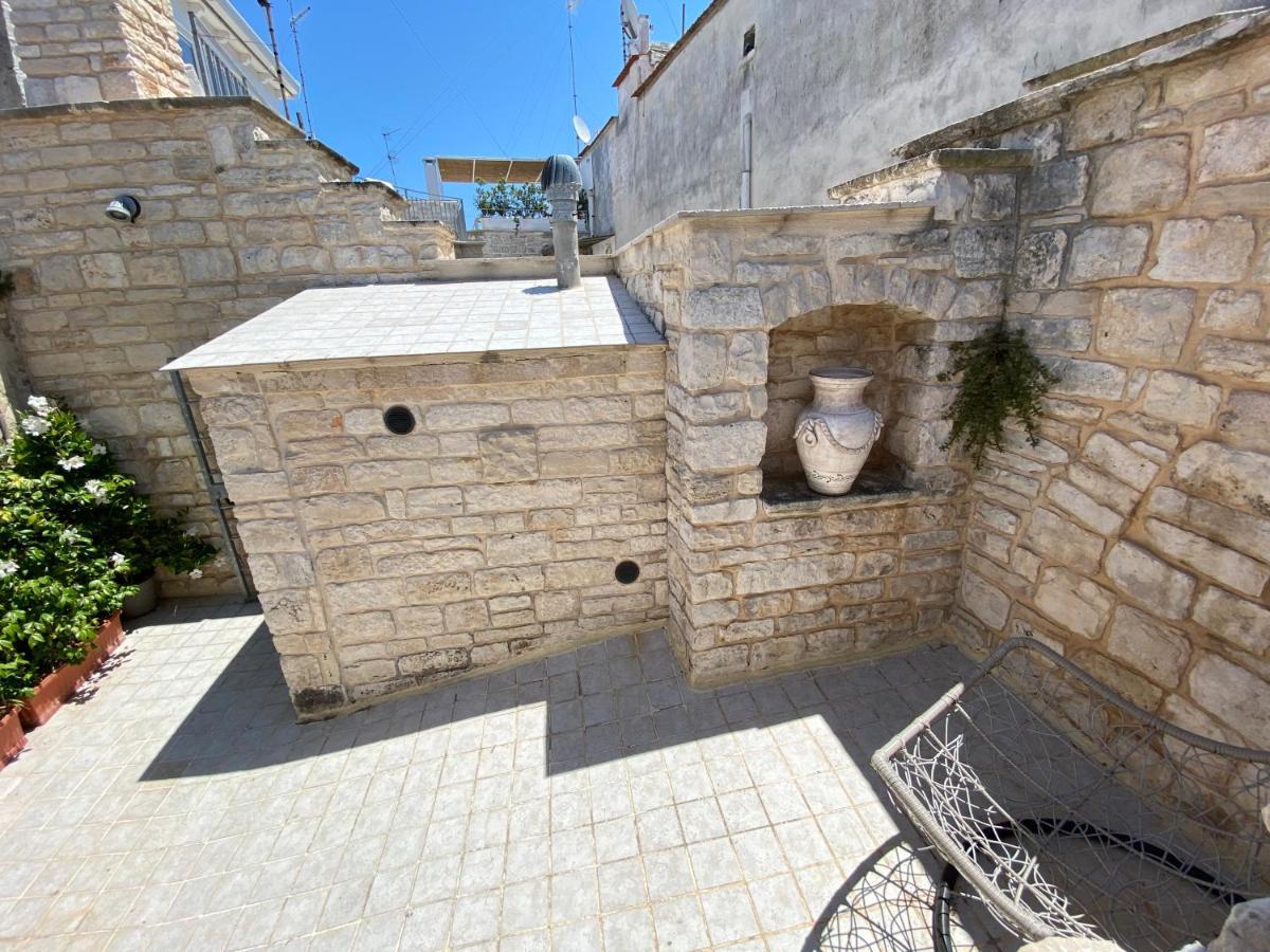 Palazzo Morola XIV Century Apartment Giovinazzo Bagian luar foto